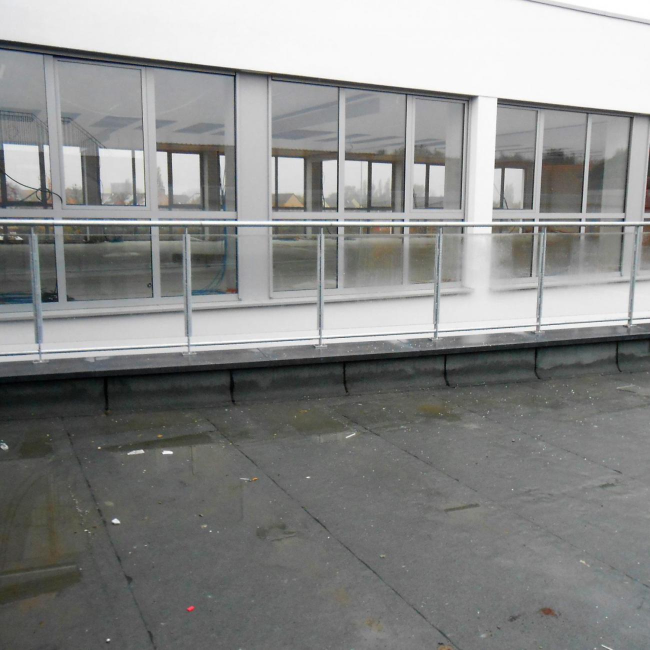 glazen buitenbalustrade
