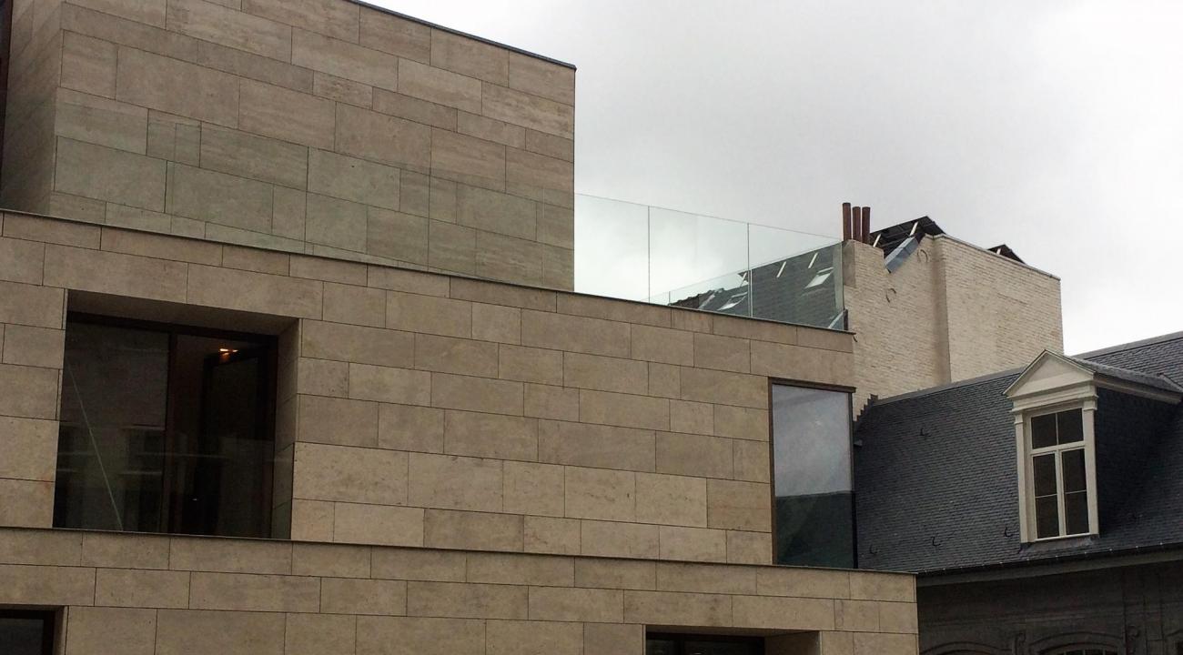 glazen terrasbalustrade