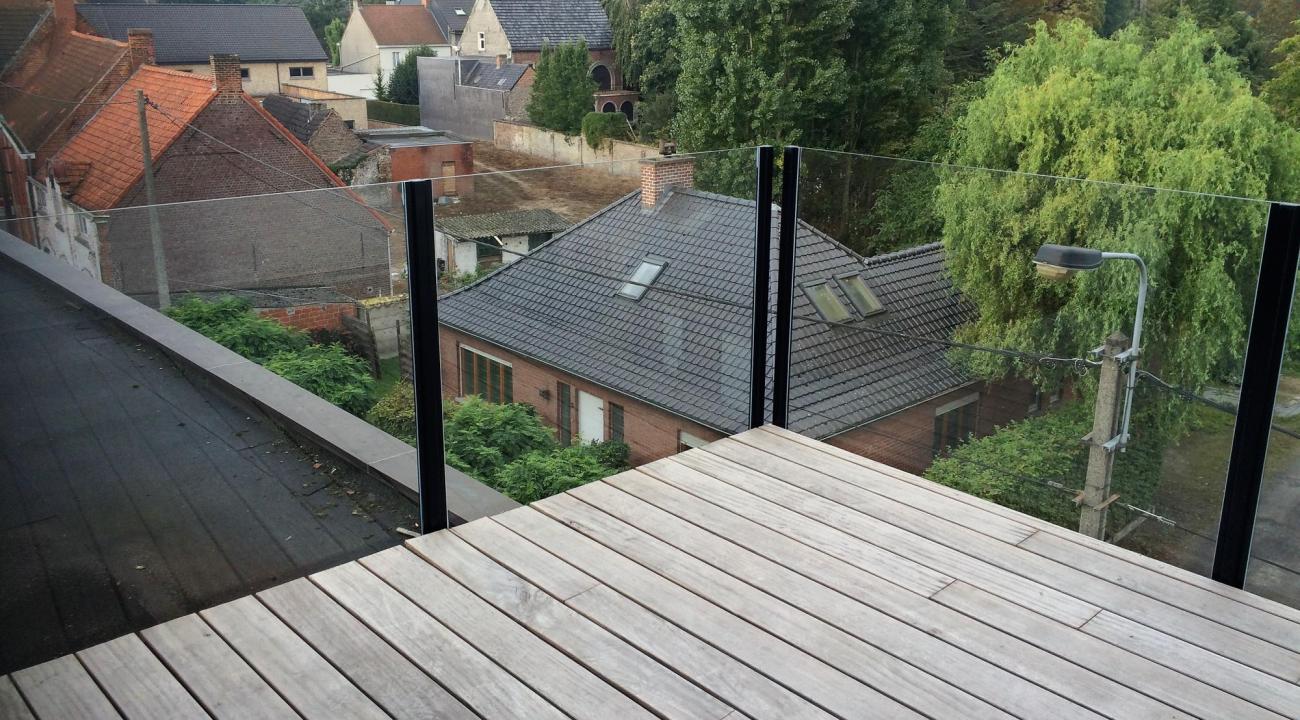Glazen balustrade