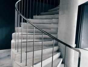Balustrade spiltrap